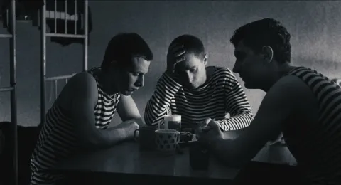 Строгий выговор — кадр 1