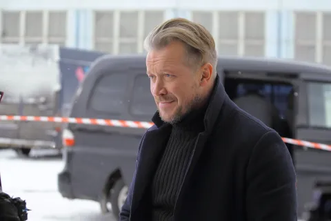 Чужое лицо — кадр 7