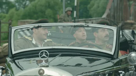 На Париж — кадр 4