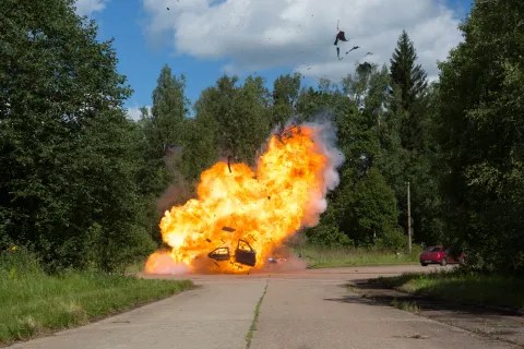 Живой — кадр 11