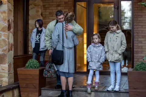 Держи меня за руку — кадр 12