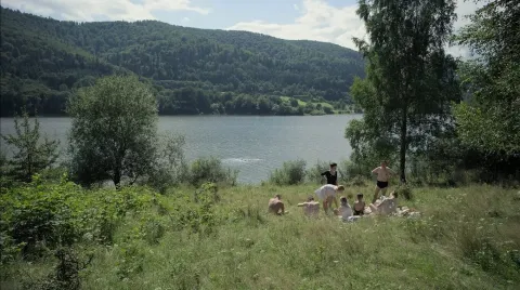 Зона интересов — кадр 12