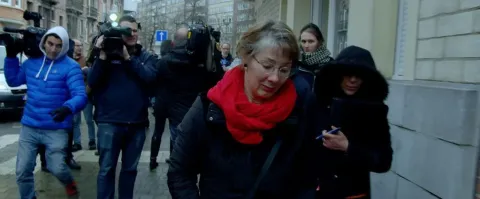 Ни судья, ни подсудимая — кадр 2