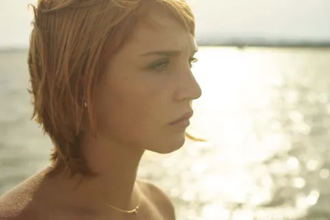Луна — кадр 5