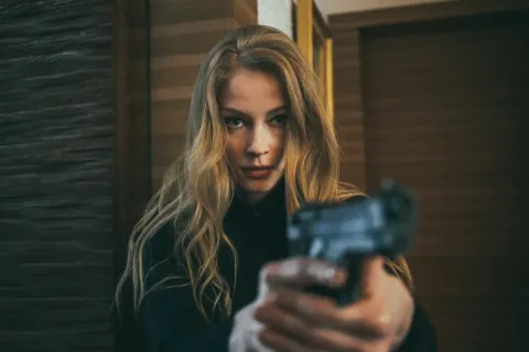 Герой — кадр 1