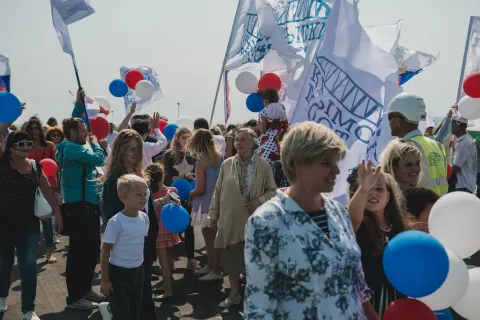 Крымский мост. Сделано с любовью! — кадр 8