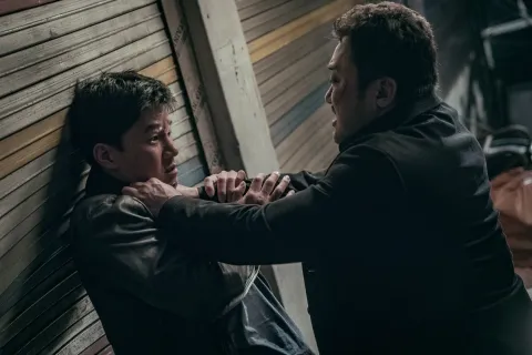 Бандит, полицейский, дьявол — кадр 7
