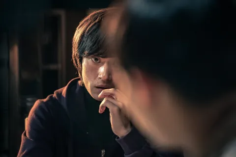 Бандит, полицейский, дьявол — кадр 12