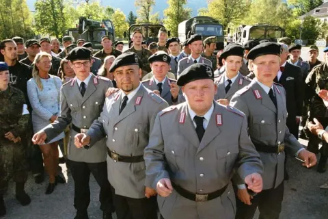 Теперь ты в армии — кадр 12