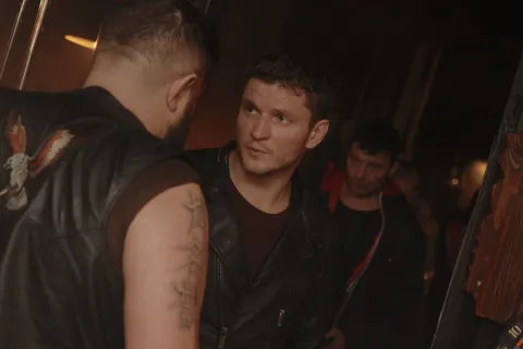 Специалист — кадр 6