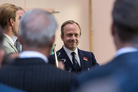 Небо измеряется милями — кадр 8