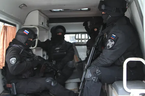 Анонимный детектив — кадр 3