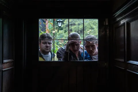 Не входи — кадр 6