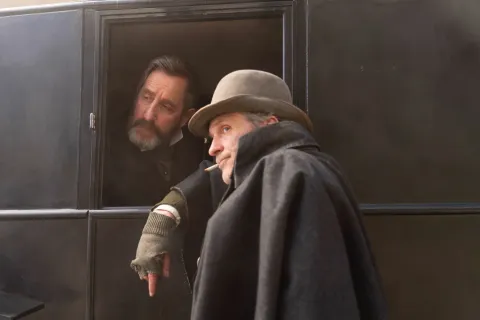 Всё ещё мертвы — кадр 2