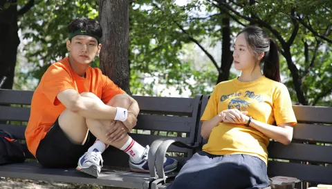 Больше чем семья — кадр 2
