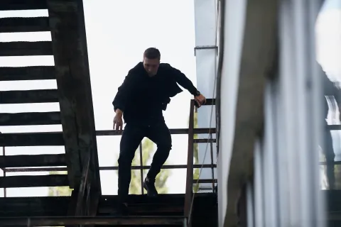 Эксперт — кадр 6