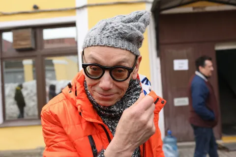 Золотые соседи — кадр 3