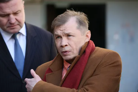 Золотые соседи — кадр 9