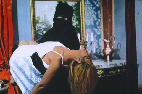 Куколка Сатаны — кадр 1