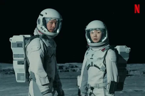 Море Спокойствия — кадр 6