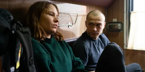 Купе номер 6 — кадр 4