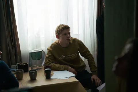 Подслушано — кадр 1