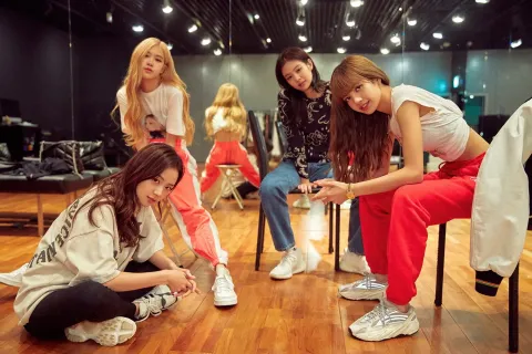 Blackpink: Зажги небо — кадр 5