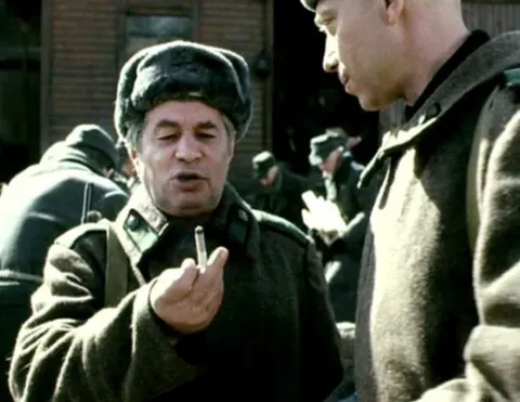 Полумгла — кадр 2