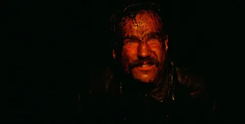 Нефть — кадр 4