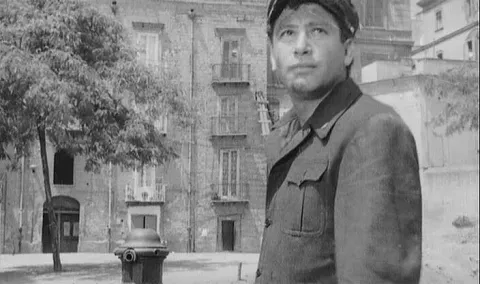 Четыре дня Неаполя — кадр 4