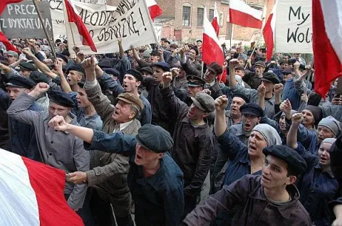 Кароль. Человек, ставший Папой Римским — кадр 5