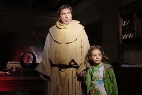Жасмин — кадр 2
