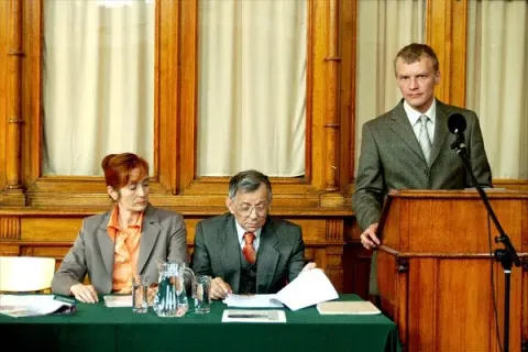 9 месяцев — кадр 8