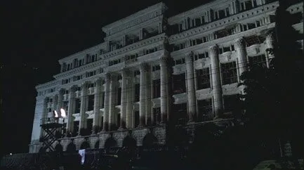 Зеркала — кадр 8