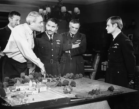 Эскадрилья «Москито» — кадр 12