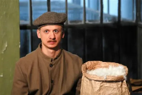 Я обслуживал английского короля — кадр 8