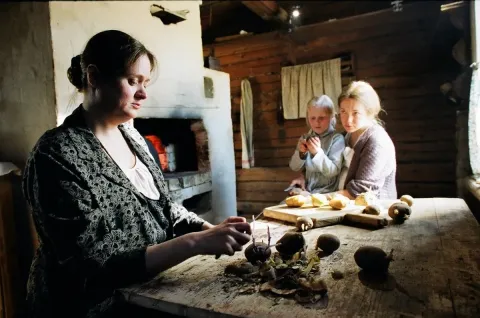 Живи и помни — кадр 3