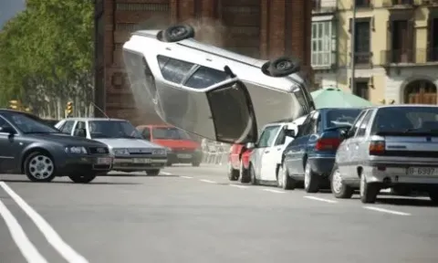 Бронежилет — кадр 1
