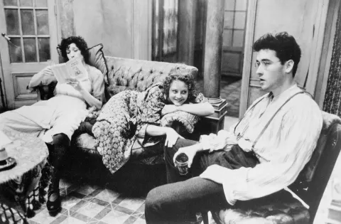 Тени и туман — кадр 9