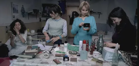 4 месяца, 3 недели и 2 дня — кадр 5