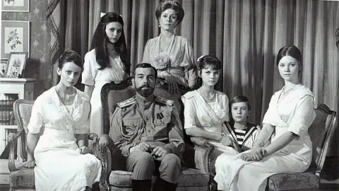 Николай и Александра — кадр 5