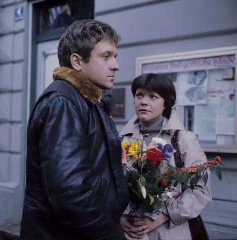 Я только хочу, чтобы вы меня любили — кадр 1