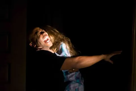 Карантин — кадр 4