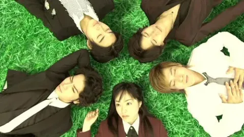 Цветочки после ягодок — кадр 2