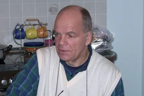 Снежная любовь, или Сон в зимнюю ночь — кадр 4
