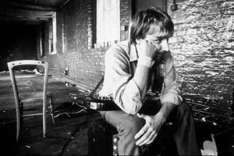 Joy Division / Джой Дивижн — кадр 10