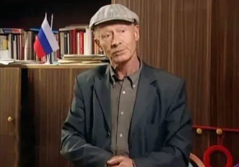 Автобус — кадр 7