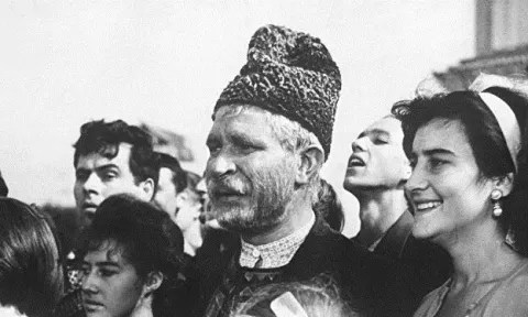 Последний месяц осени — кадр 10