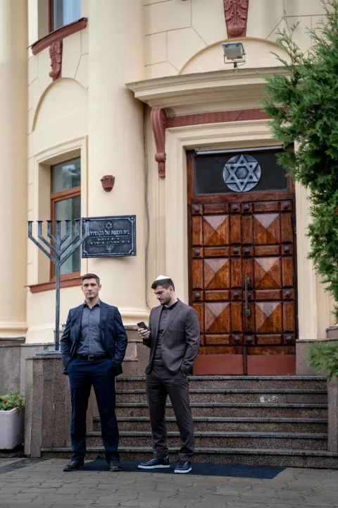 Добро пожаловать в семью — кадр 2