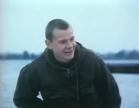Абориген — кадр 6